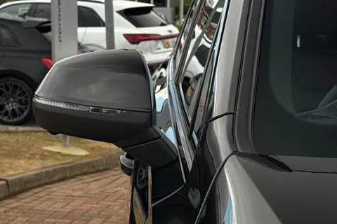  Audi Q7 3.0 TDI V6 Black Edition Tiptronic quattro Euro 6 (s/s) 5dr Thumbnail #54