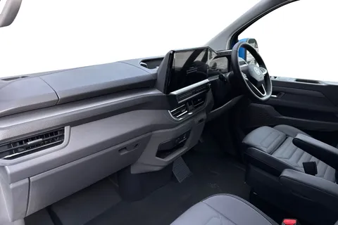 PN75MXU Volkswagen Transporter T28 Panel Van Commerce Pro SWB 150 PS 2.0 TDI 8sp Automatic Thumbnail #15