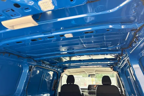 PN75MXU Volkswagen Transporter T28 Panel Van Commerce Pro SWB 150 PS 2.0 TDI 8sp Automatic Thumbnail #40