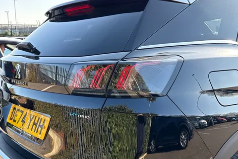 DE74YHH PEUGEOT 3008 1.6 14.2kWh GT e-EAT Euro 6 (s/s) 5dr Thumbnail #7