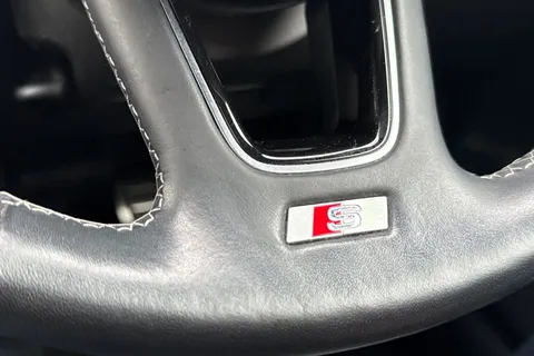 41 of 56 for AUDI A3 35 TFSI S Line 4dr S Tronic