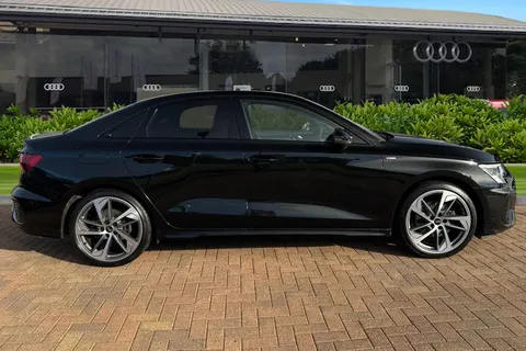 BV72PXR Audi A3 Edition 1 35 TFSI 150 PS S tronic Thumbnail #4