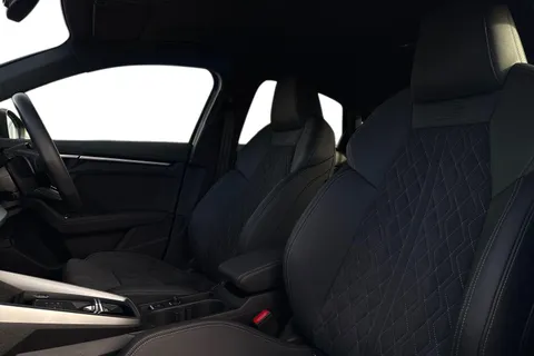 BV72PXR Audi A3 Edition 1 35 TFSI 150 PS S tronic Thumbnail #17