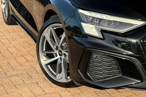 BV72PXR Audi A3 Edition 1 35 TFSI 150 PS S tronic Thumbnail #27