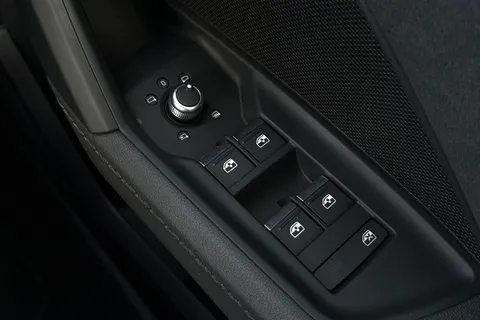 BV72PXR Audi A3 Edition 1 35 TFSI 150 PS S tronic Thumbnail #39