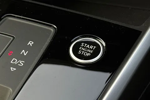 BV72PXR Audi A3 Edition 1 35 TFSI 150 PS S tronic Thumbnail #41