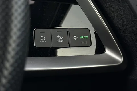 BV72PXR Audi A3 Edition 1 35 TFSI 150 PS S tronic Thumbnail #44