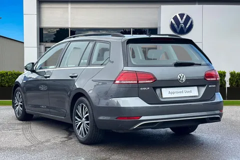 GL68KUD Volkswagen Golf 1.5 TSI Estate EVO SE 5dr [Nav] Thumbnail #3