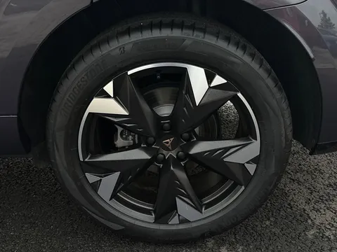 KP25XDK CUPRA Terramar CUPRA Terramar V2 1.5 eTSI DSG-auto 150 7-speed automatic Thumbnail #7