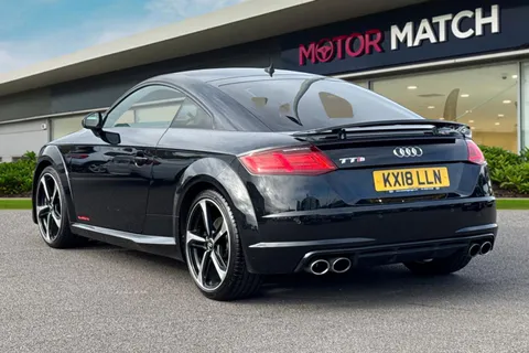 KX18LLN Audi TTS 2.0 TFSI Black Edition S Tronic quattro Euro 6 (s/s) 3dr Thumbnail #3