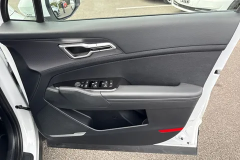 VN72SXT Kia Sportage 1.6 h T-GDi 3 Auto Euro 6 (s/s) 5dr Thumbnail #22