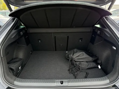 KW25XWX CUPRA Formentor 1.5 eHybrid 204 V2 5dr DSG ** DELIVERY MILEAGE** Thumbnail #10