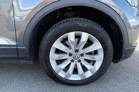 DU20BPZ Volkswagen T-Roc 2.0 TDI SE | App Connect |  Rain Sensor Thumbnail #10