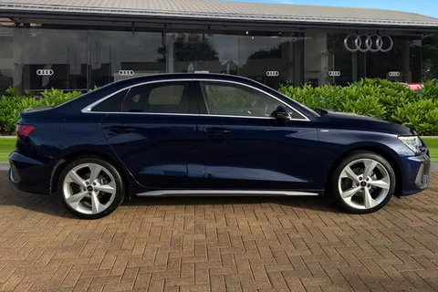 KM73HBG Audi A3 S line 35 TFSI 150 PS S tronic Thumbnail #4