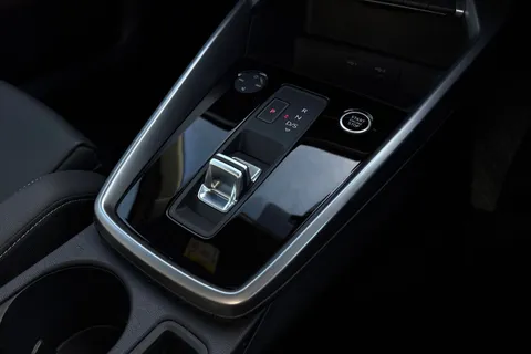 KM73HBG Audi A3 S line 35 TFSI 150 PS S tronic Thumbnail #24