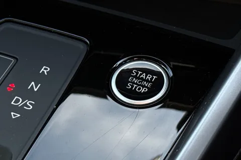 KM73HBG Audi A3 S line 35 TFSI 150 PS S tronic Thumbnail #40