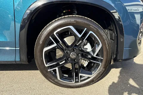 BL25XMF Volkswagen Tayron 1.5 TSI eHybrid R-Line Edition 5dr DSG6 | Panoramic Sunroof | Heated Seats Thumbnail #11