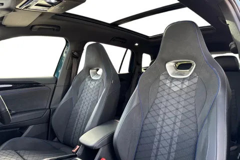 BL25XMF Volkswagen Tayron 1.5 TSI eHybrid R-Line Edition 5dr DSG6 | Panoramic Sunroof | Heated Seats Thumbnail #17