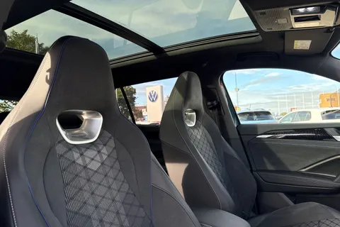 BL25XMF Volkswagen Tayron 1.5 TSI eHybrid R-Line Edition 5dr DSG6 | Panoramic Sunroof | Heated Seats Thumbnail #25