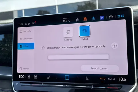 BL25XMF Volkswagen Tayron 1.5 TSI eHybrid R-Line Edition 5dr DSG6 | Panoramic Sunroof | Heated Seats Thumbnail #32