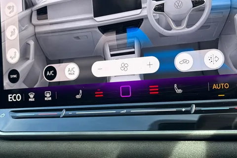 BL25XMF Volkswagen Tayron 1.5 TSI eHybrid R-Line Edition 5dr DSG6 | Panoramic Sunroof | Heated Seats Thumbnail #38