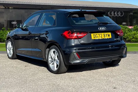 DG72BYM Audi A1 S line 30 TFSI 110 PS 6-speed Thumbnail #3