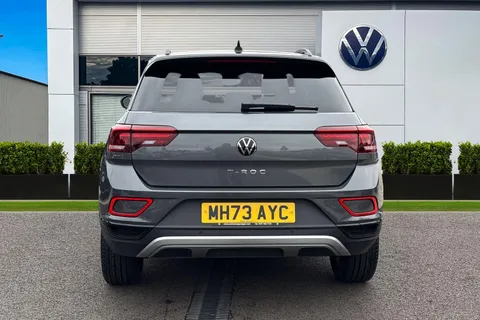 4 of 48 for VOLKSWAGEN T-ROC 1.0 TSI Style 5dr