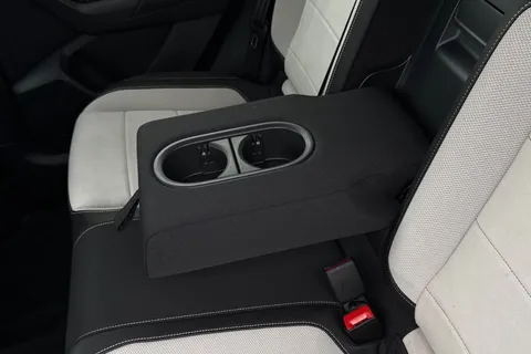 31 of 48 for VOLKSWAGEN T-ROC 1.0 TSI Style 5dr