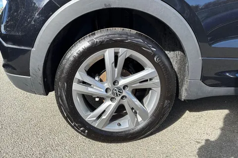 PF74MOA Volkswagen T-Cross 1.0 TSI R-Line | Heated Seats | IQ Drive Thumbnail #12