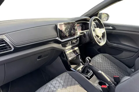 PF74MOA Volkswagen T-Cross 1.0 TSI R-Line | Heated Seats | IQ Drive Thumbnail #16
