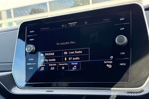 PF74MOA Volkswagen T-Cross 1.0 TSI R-Line | Heated Seats | IQ Drive Thumbnail #30