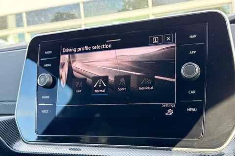 PF74MOA Volkswagen T-Cross 1.0 TSI R-Line | Heated Seats | IQ Drive Thumbnail #35