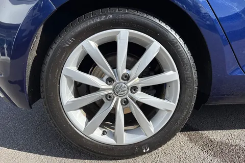 13 of 58 for VOLKSWAGEN GOLF 1.5 TSI EVO 150 GT 5dr