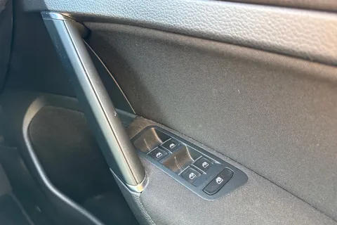 21 of 58 for VOLKSWAGEN GOLF 1.5 TSI EVO 150 GT 5dr