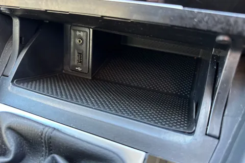 38 of 58 for VOLKSWAGEN GOLF 1.5 TSI EVO 150 GT 5dr