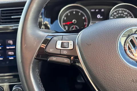 42 of 58 for VOLKSWAGEN GOLF 1.5 TSI EVO 150 GT 5dr