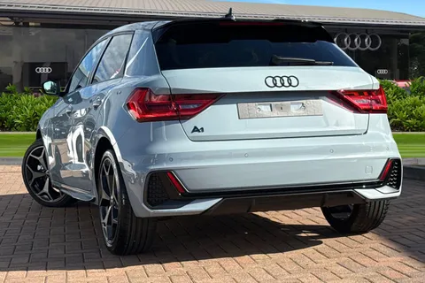 Audi A1 1.0 TFSI 30 Black Edition Sportback S Tronic Euro 6 (s/s) 5dr Thumbnail #3