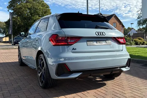 Audi A1 1.0 TFSI 30 Black Edition Sportback S Tronic Euro 6 (s/s) 5dr Thumbnail #8