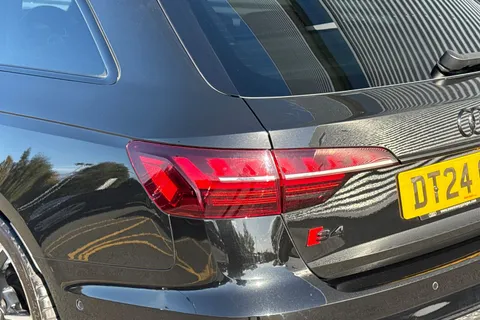 DT24GOJ Audi S4 Avant Black Edition TDI  341 PS tiptronic Thumbnail #8