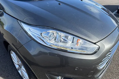 LT66LBJ Ford Fiesta 1.0T EcoBoost Titanium Powershift Euro 6 3dr Thumbnail #9