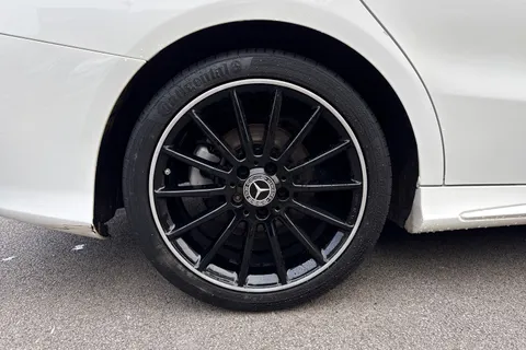 DA68XWC Mercedes-Benz Cla Class 1.6 CLA200 AMG Line Night Edition (Plus) Coupe 7G-DCT Euro 6 (s/s) 4dr Thumbnail #12