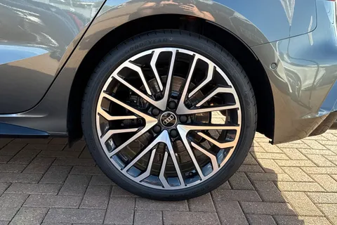  Audi S3 2.0 TFSI Black Edition Sportback S Tronic quattro Euro 6 (s/s) 5dr Thumbnail #12