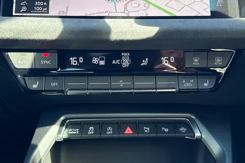  Audi S3 2.0 TFSI Black Edition Sportback S Tronic quattro Euro 6 (s/s) 5dr Thumbnail #22