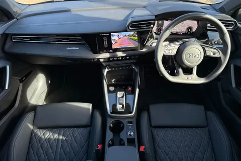  Audi S3 2.0 TFSI Black Edition Sportback S Tronic quattro Euro 6 (s/s) 5dr Thumbnail #31