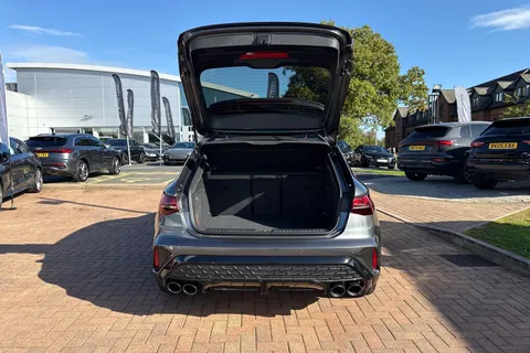  Audi S3 2.0 TFSI Black Edition Sportback S Tronic quattro Euro 6 (s/s) 5dr Thumbnail #41
