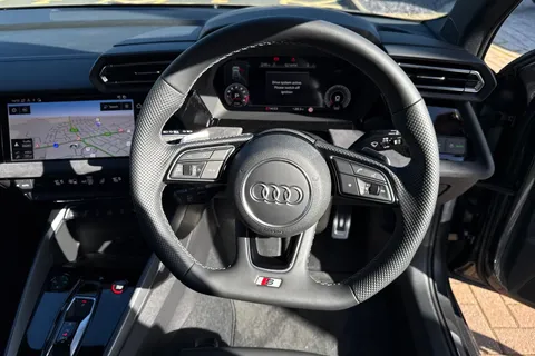  Audi S3 2.0 TFSI Black Edition Sportback S Tronic quattro Euro 6 (s/s) 5dr Thumbnail #47