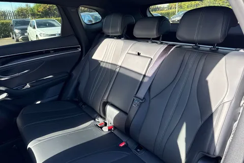 DE75JYF BYD Seal U 1.5 DM-i 18.3kWh Design CVT Auto AWD Euro 6 (s/s) 5dr Thumbnail #14