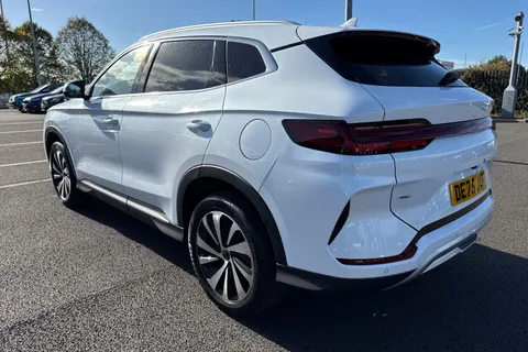 DE75JYF BYD Seal U 1.5 DM-i 18.3kWh Design CVT Auto AWD Euro 6 (s/s) 5dr Thumbnail #29