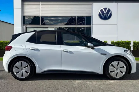 BP70FUY Volkswagen ID.3 150kW Family Pro Performance 58kWh 5dr Auto | Pan Roof | App Connect Thumbnail #4