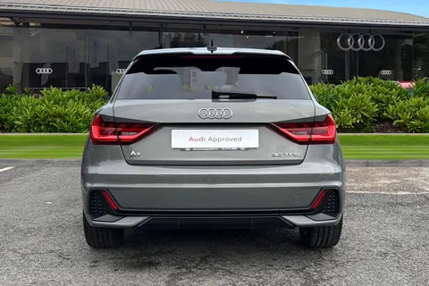 PN72LHJ Audi A1 Black Edition 30 TFSI 110 PS 6-speed Thumbnail #5